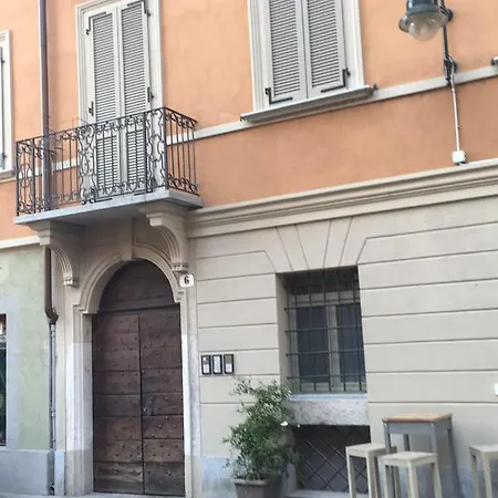 Апартаменты Monolocale In Borgo Dora
